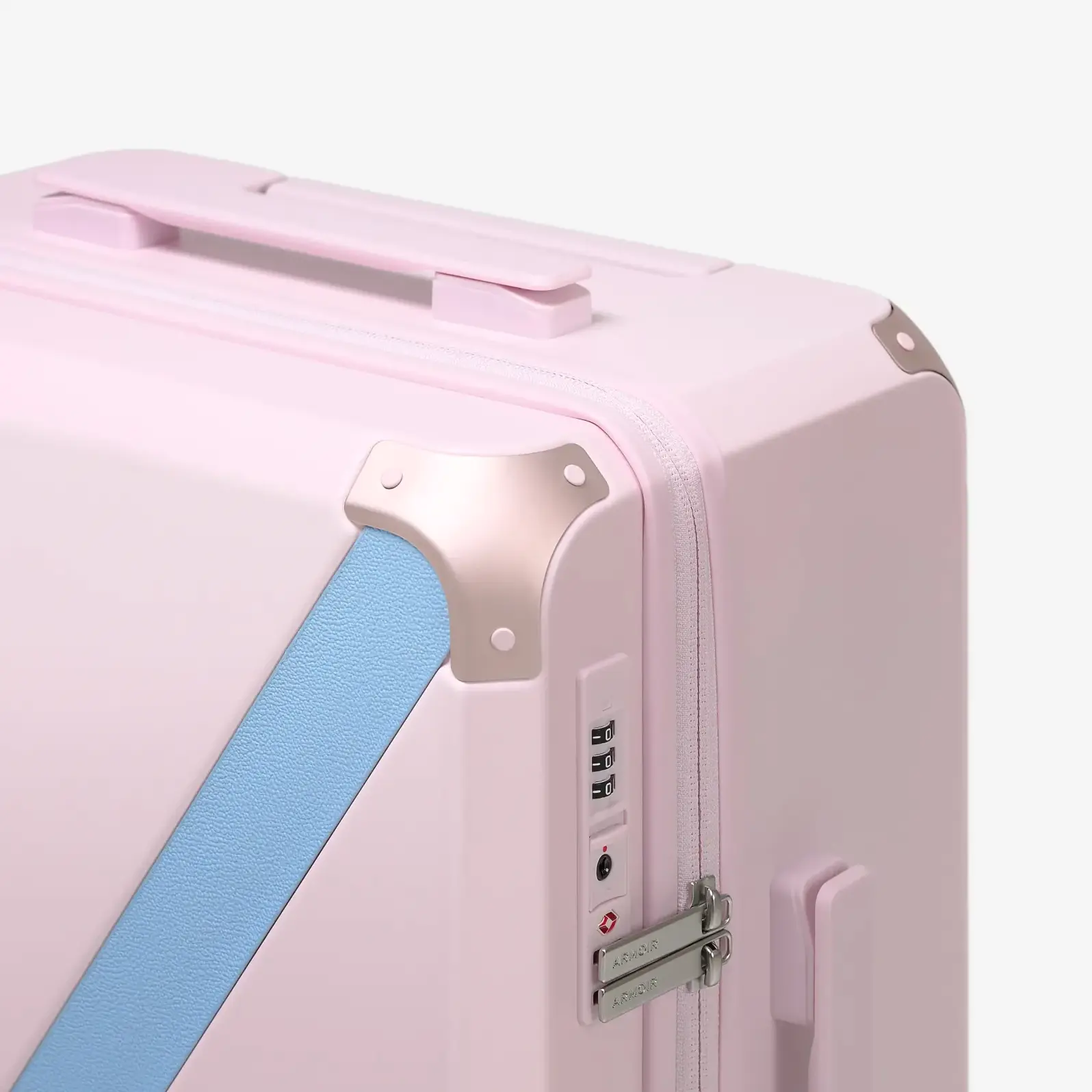 THE CABIN TRUNK ESSENTIAL - Armoir